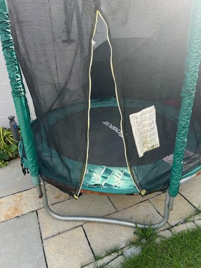 Trampoline