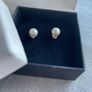 Pearl earrings Image 2