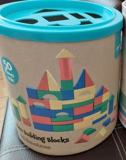Wooden Blocks (Sr)
