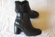 BERSHKA    black size 4
