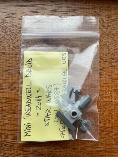 Lego minifigure Mini Treadwell Droid sw0587 - 2014