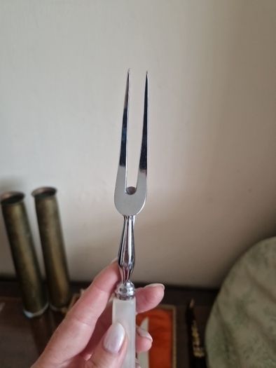 Vintage carving set