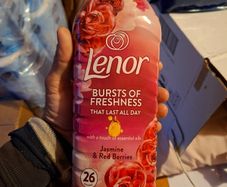 Lenor washing liquid