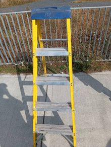 Step ladder