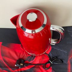 Breville Bold Electric Kettle