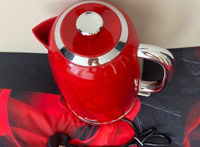 Breville Bold Electric Kettle