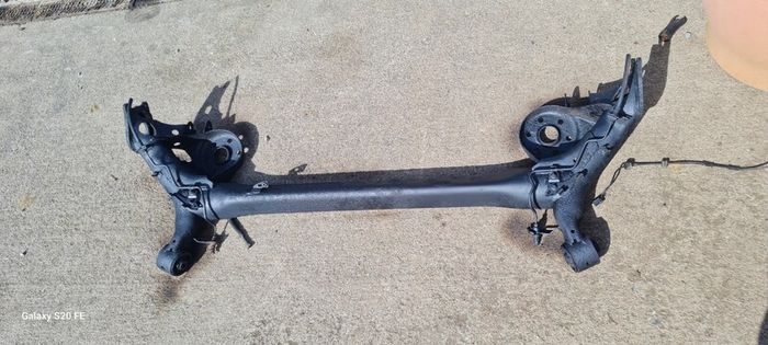 Toyota Auris E15 & Corolla, Rear axel, subframe , crossmember 06-12 @ OCG