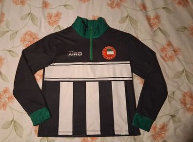 UAE half zip