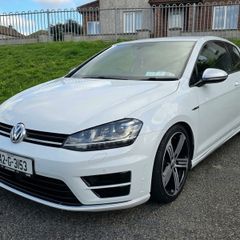 2014 Volkswagen Golf R