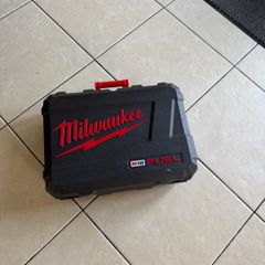 Milwaukee Box m18 bandsaw