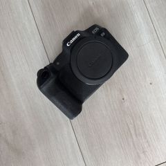 Canon EOS R8 in great condition with low shutter count