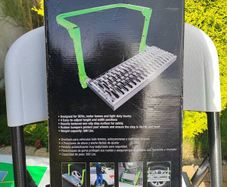 Tire step for jeeps and vans with roof racks/roof carriers