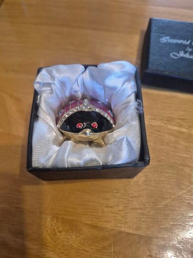 Lovely Mini Ladybug Trinket Box