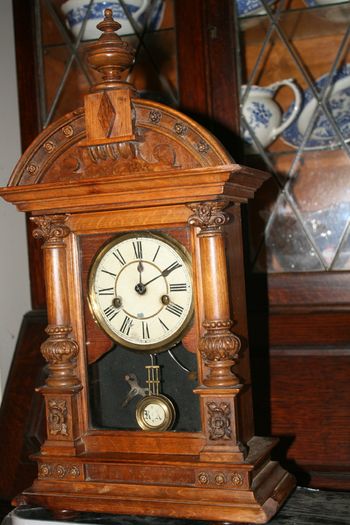 Antique Wood Carved P.H. S. 1800s Mantel Clock (in working order -  the clock doesn't ring) 21,5" x 11"