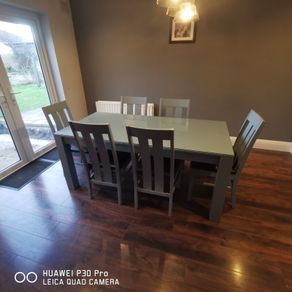 Extending Dining Table & 6 Chairs
