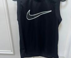 nike running top