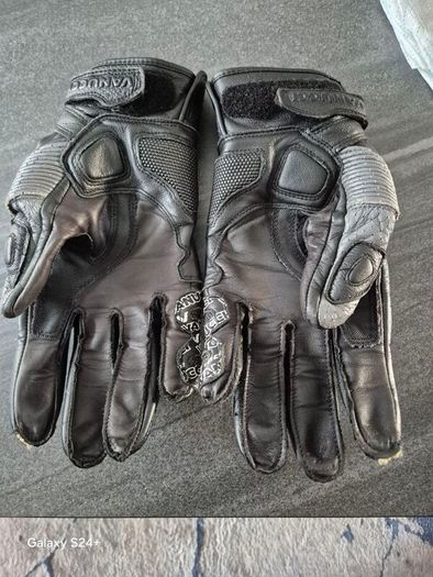 motorcycle gloves