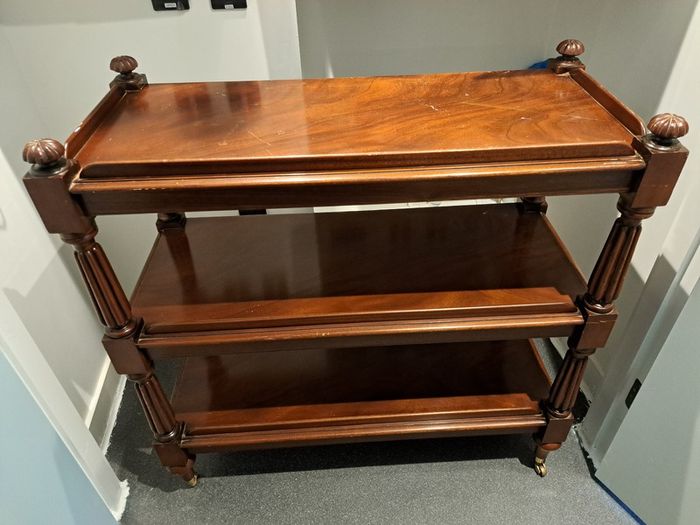 shelf/rack/trolley