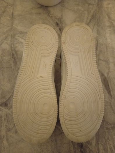 Nike Air Force 1 82s Trainers