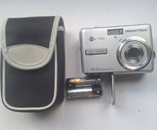 Praktica 1100z digital camera
