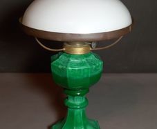 1938 Slevogt Gablonz malachite glass ar deco petroleum lamp