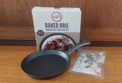 Fosters Treat Co. Baked Brie Baking Set with Cast Iron Skillet - BNIB