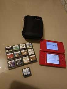 Nintendo Ds with games