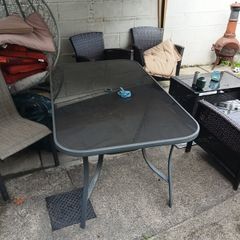 garden table