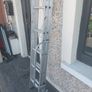 Two piece extendable ladder Image 2