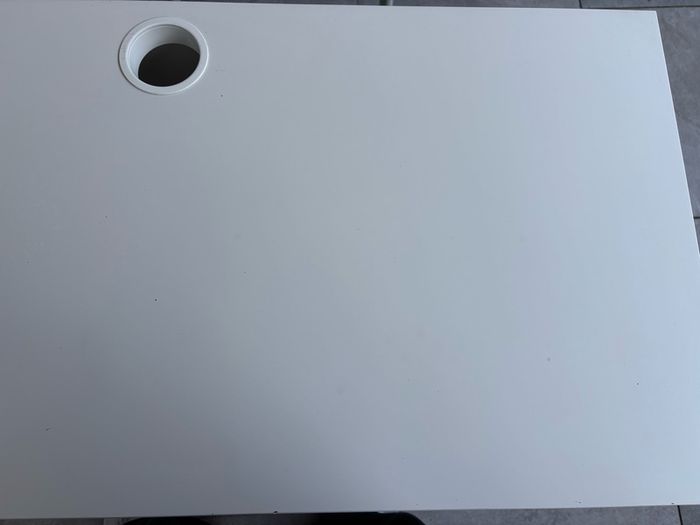Ikea Micke desk