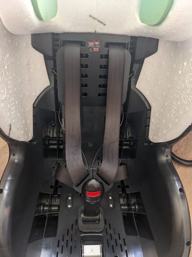Joie i-spin 360 plus newborn insert