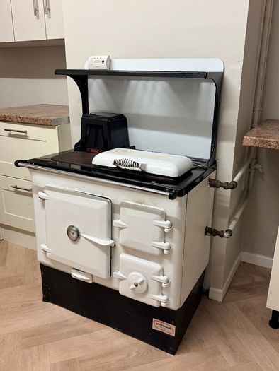 Vintage Doric Cast Iron Range Cooker (Aga Style)