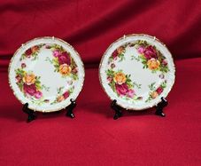 Set Of 2 Royal Albert OLD COUNTRY ROSES  Butter Plates
