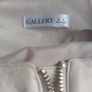 Beige sleeveless jacket Image 2