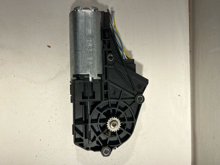 Bmw 5 Series Gt F10 F11 F07 Sunroof Motor Actuator 696715 A3l2b614g