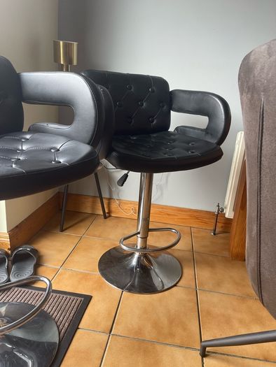 bar stools
