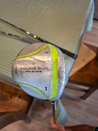golf clubs