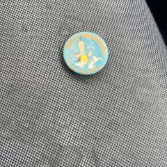 Rare Wills woodbines  clip on badge