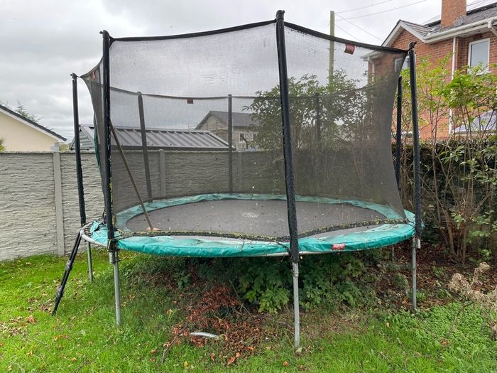 Trampoline 14ft/4.27m diameter