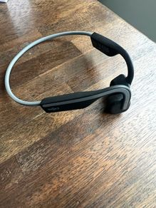 Shokz