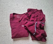 FIGS maternity scrubs