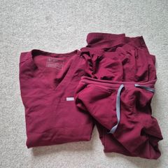 FIGS maternity scrubs