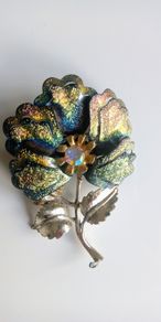 Vintage large heavy flower statement brooch metallic petals pin 22.4g