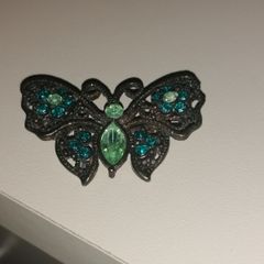 Brooch butterfly design
