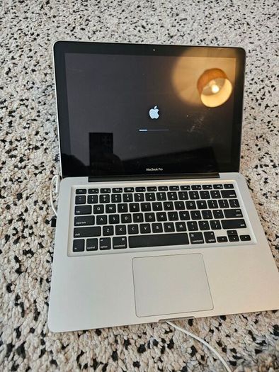 macbook pro i7 early 2011