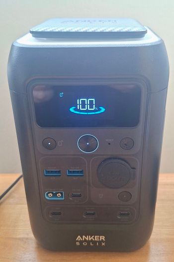 Anker Solix C300 DC Portable Power Station 300w