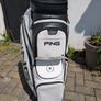 Ping DLX cart bag Image 3