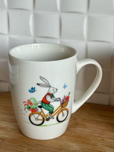 Bunny rabbit tea cup