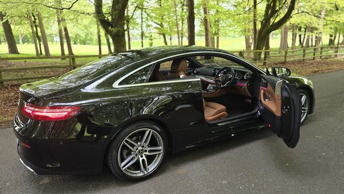 Mercedes e220 AMG