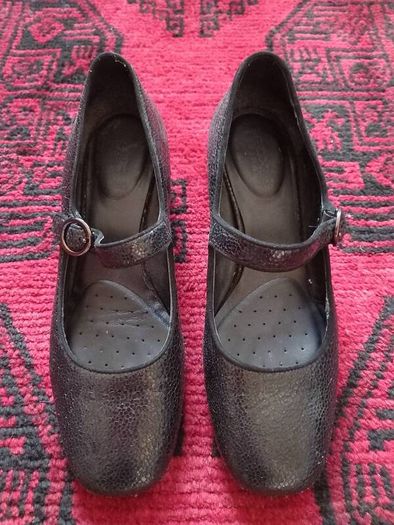 Geox mid block heel mary jane shoes